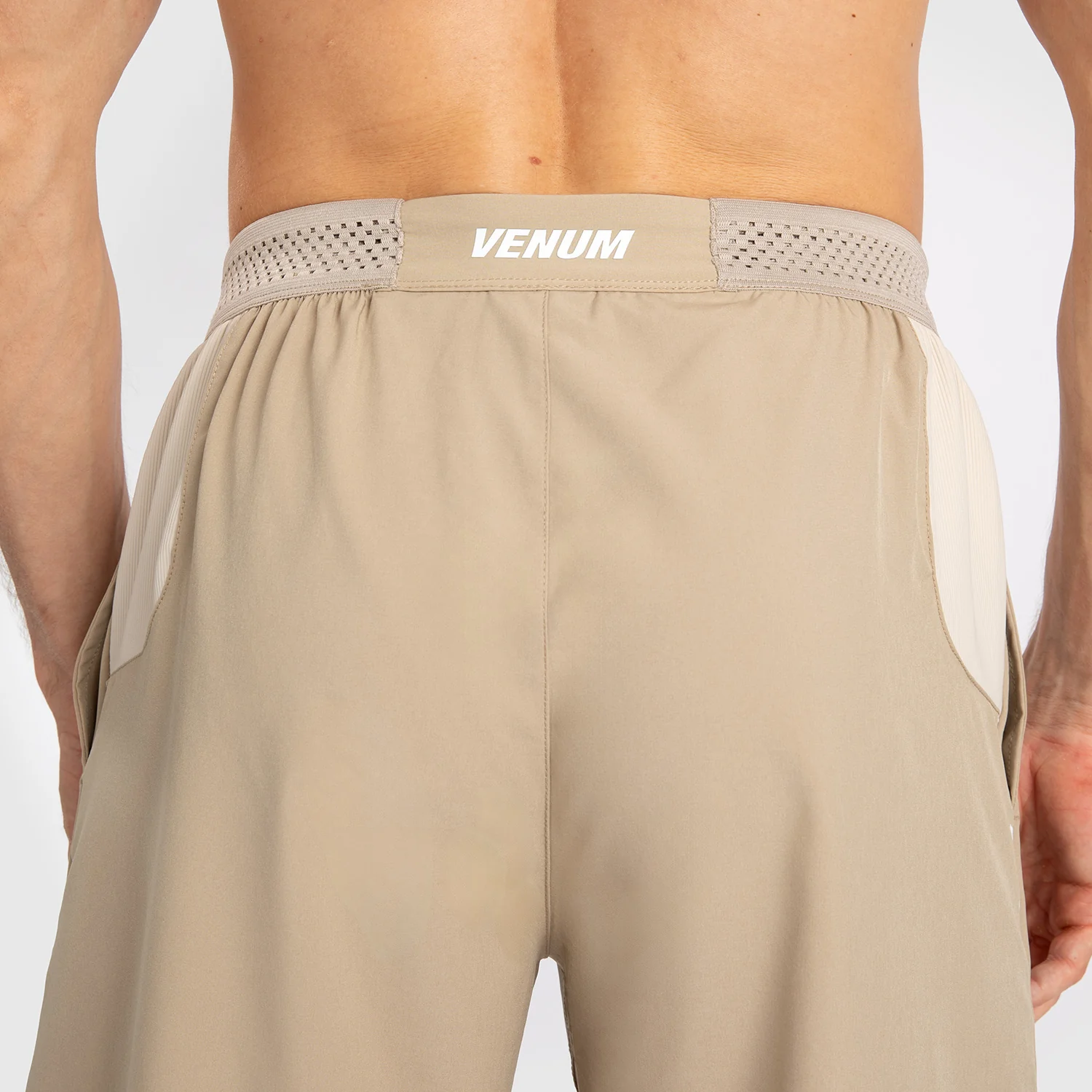 Venum Tempest Pantalones Cortos De Entrenamiento para Hombre - Beige/Arena - Image 5