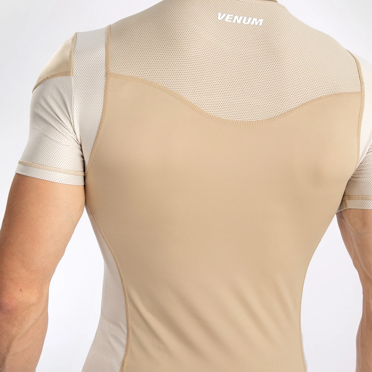 Venum Tempest Rashguard De Manga Corta para Hombre - Beige/Arena - Image 5