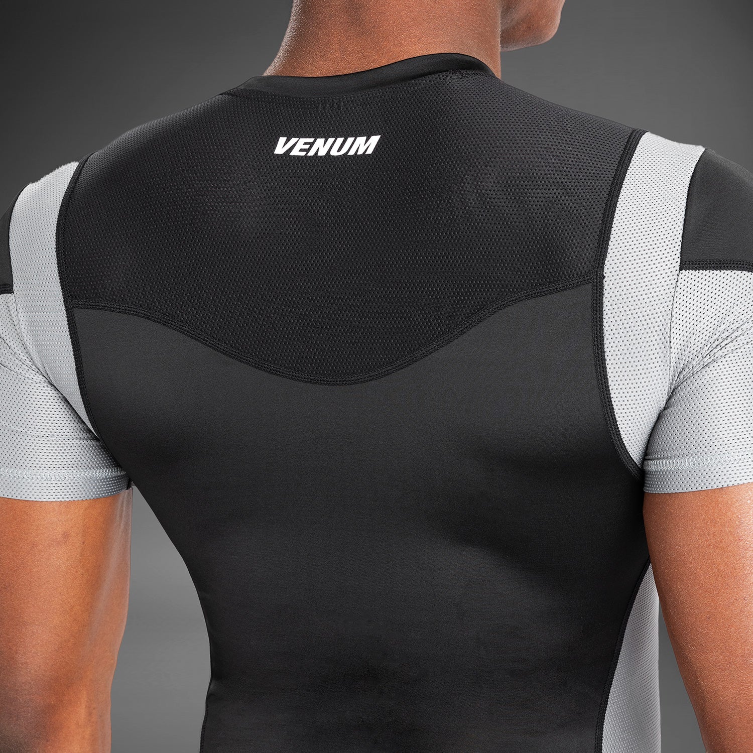 Venum Tempest Rashguard De Manga Corta para Hombre - Negro/Gris - Image 3