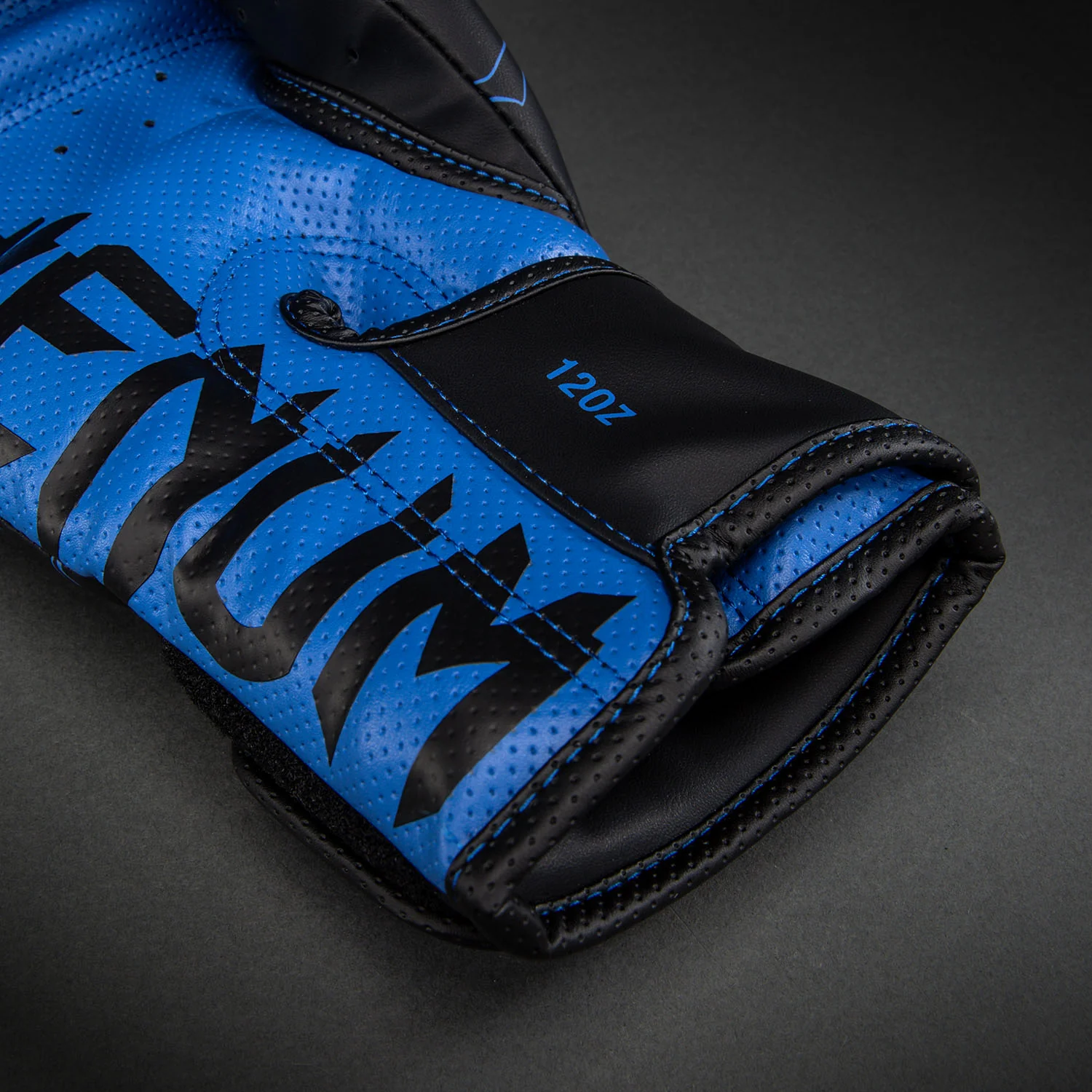 Venum Thunder Dragon Guantes de Boxeo – Negro/Azul Real - Image 4