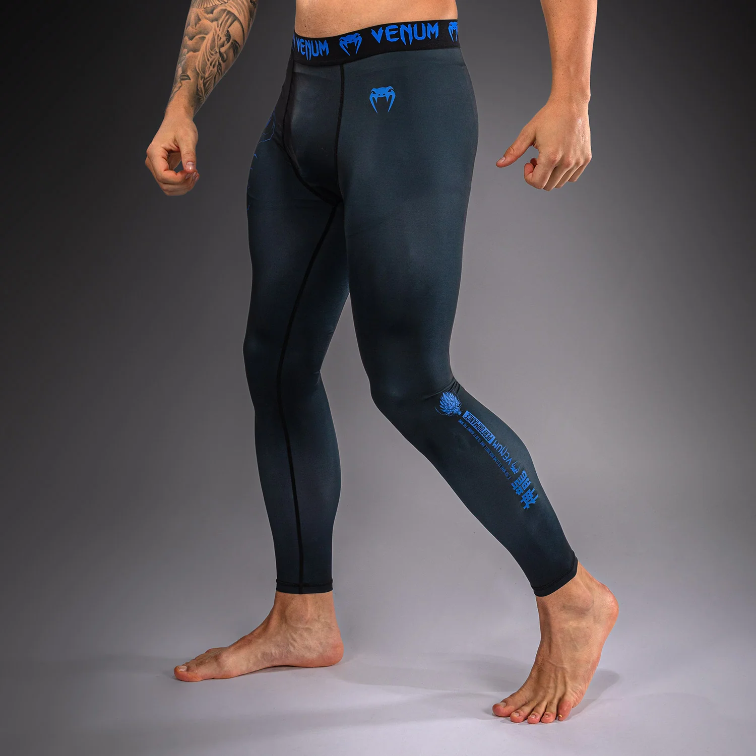 Venum Thunder Dragon Spats – Negro/Azul Real - Image 3