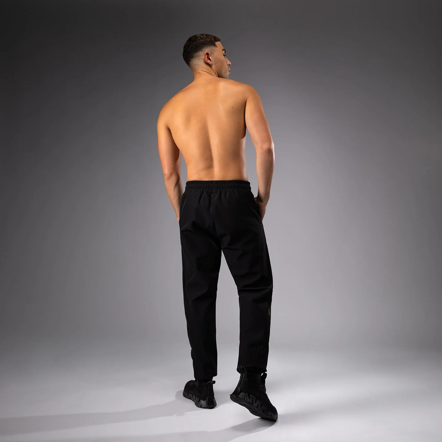 Venum Training Camp 4.0 Joggers - Negro/Verde neón - Image 4