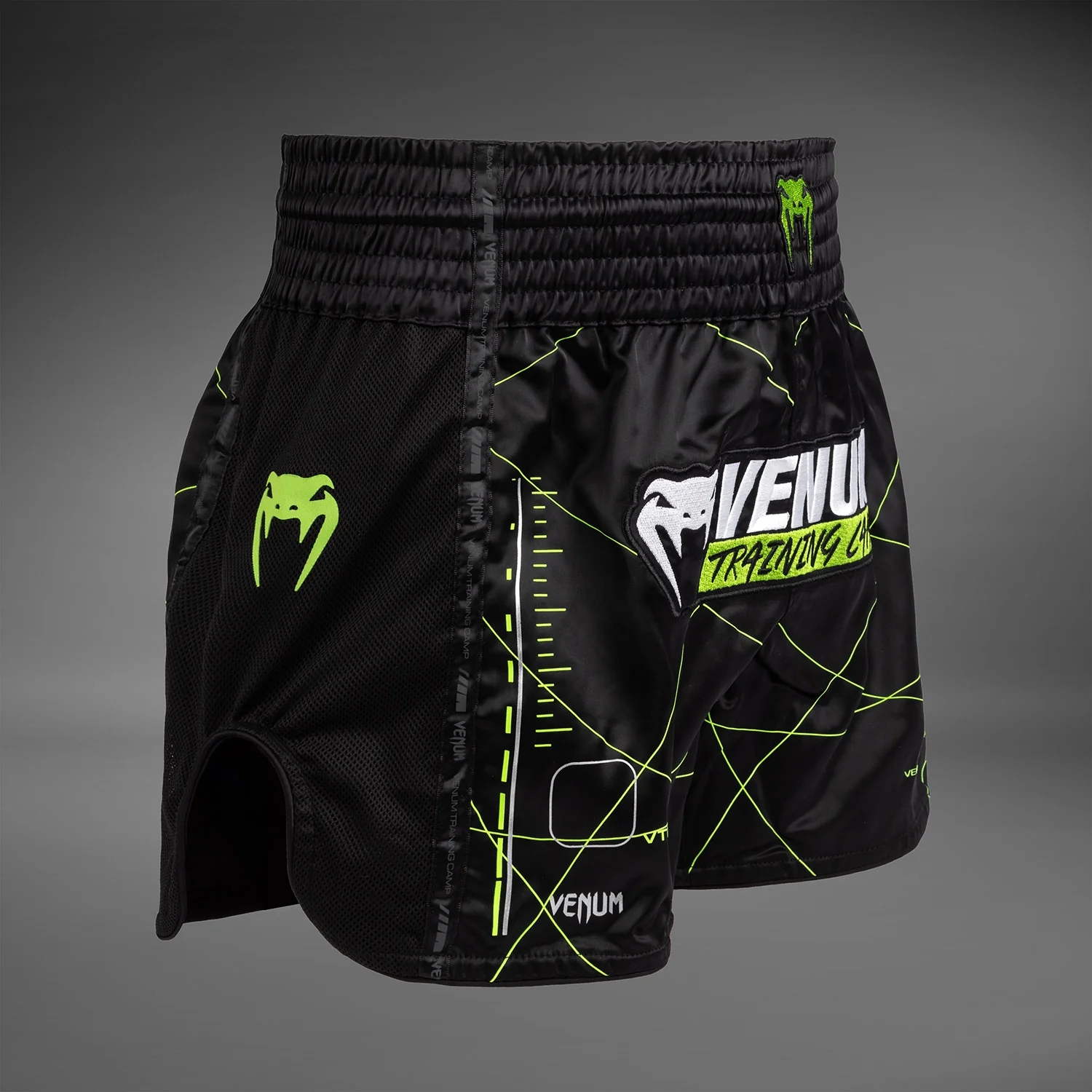 Venum Training Camp 4.0 Pantalón corto de muay thai - Negro/Verde neón - Image 4