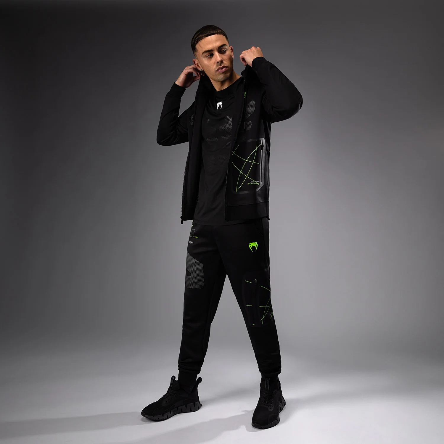 Venum Training Camp 4.0 Sudadera con capucha y cremallera - Negro/Verde - Image 3