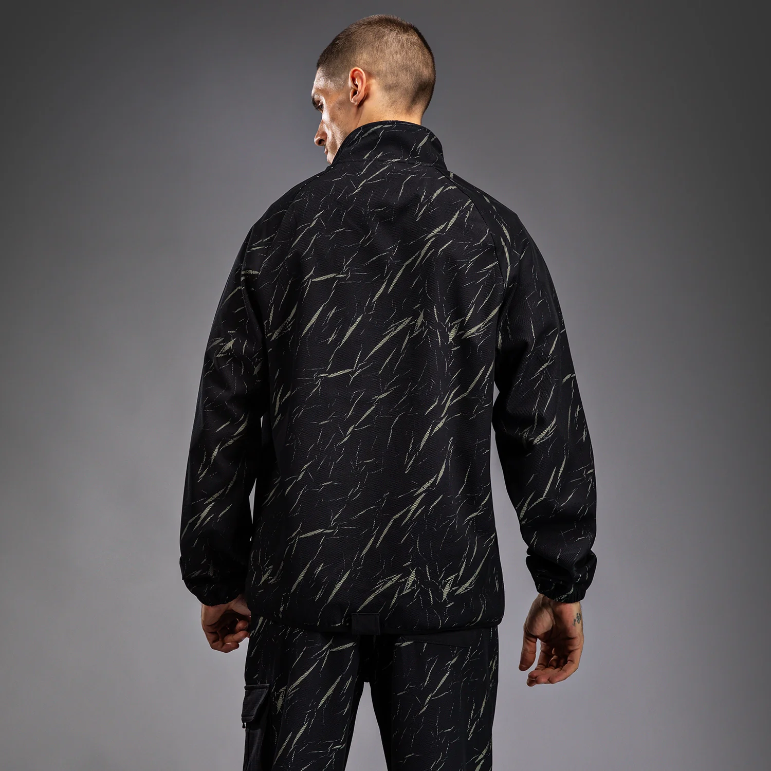 Venum Trooper Chaqueta de Chándal Para Hombre - Negro/Arena Piedra - Image 5