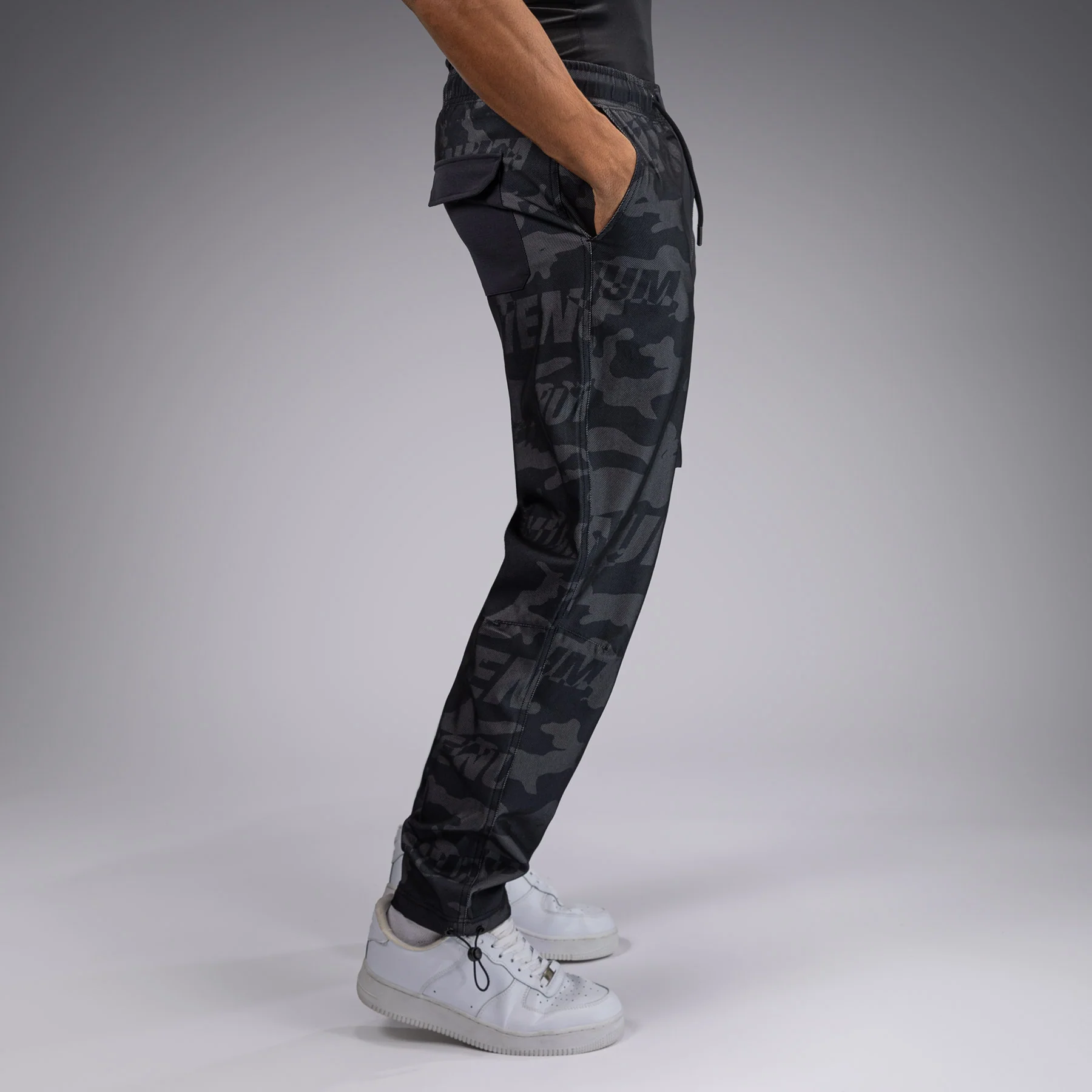 Venum Trooper Pantalones de Chándal Para Hombre - Negro/Carbón - Image 4