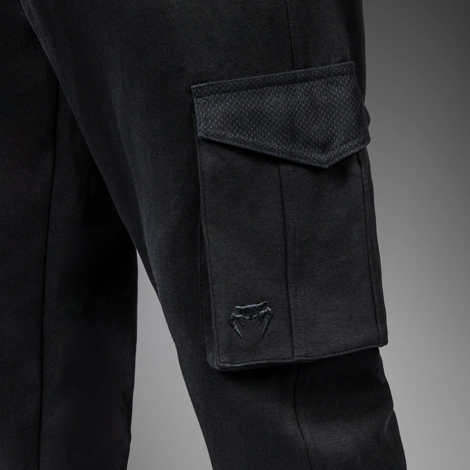 Venum Urban Gi Pantalón Jogger – Negro - Image 5