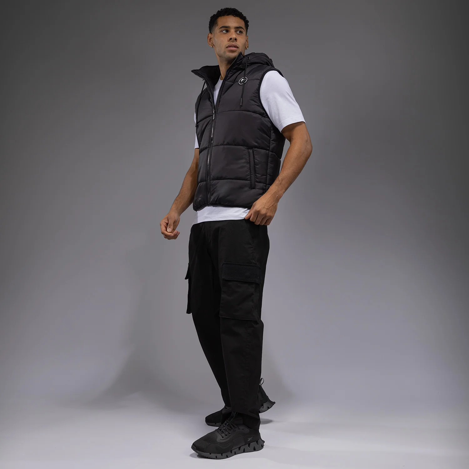 Venum Urban Guard Chaqueta de pluma - Negro - Image 4