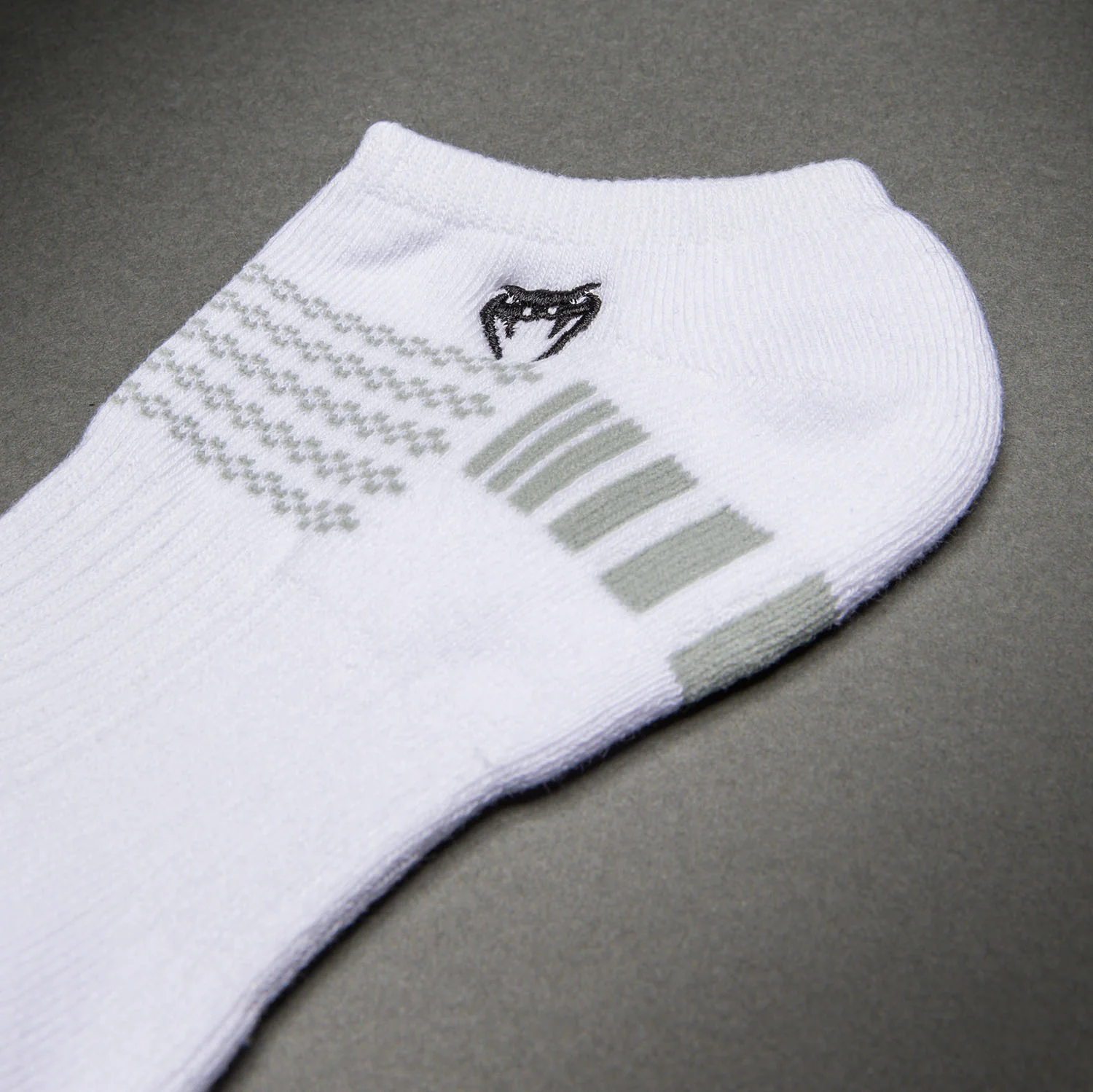 Venum Vector Calcetines Invisibles - Blanco/Gris - Image 4