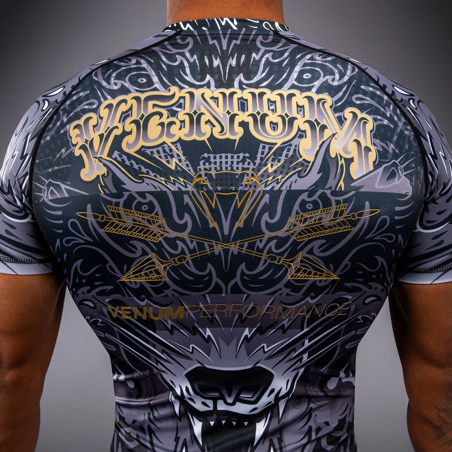 Venum Wolf Atak Rashguard Manga Corta – Negro/Gris - Image 6