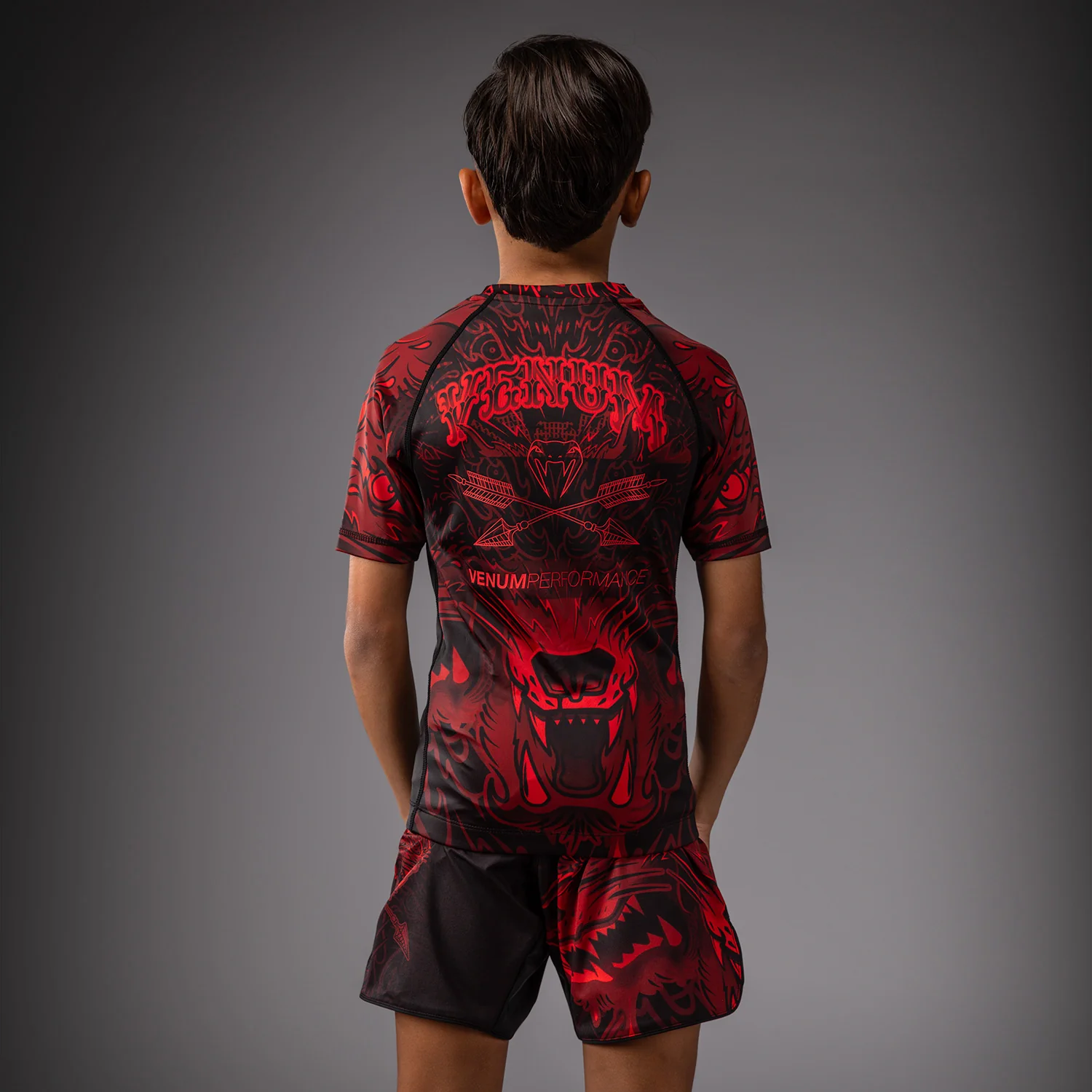 Venum Wolf Atak Rashguard Manga Corta Para Niños – Negro/Rojo - Image 3