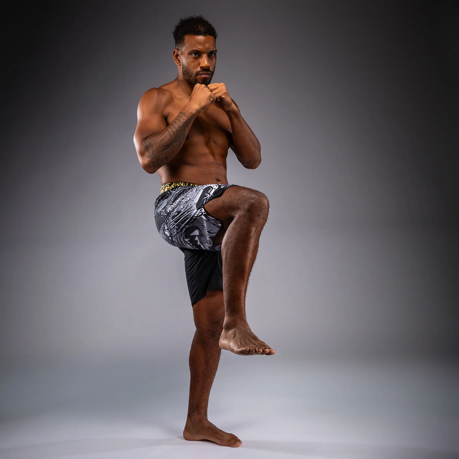 Venum Wolf Atak Short de Combate – Negro/Gris - Image 5