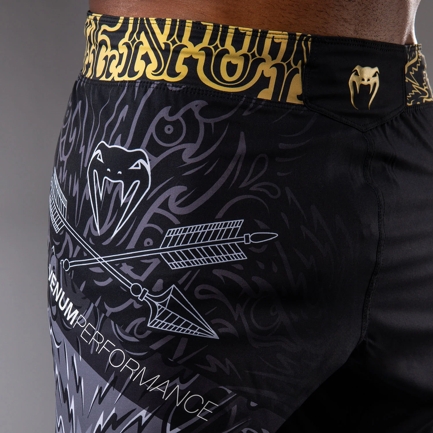 Venum Wolf Atak Short de Combate – Negro/Gris - Image 6
