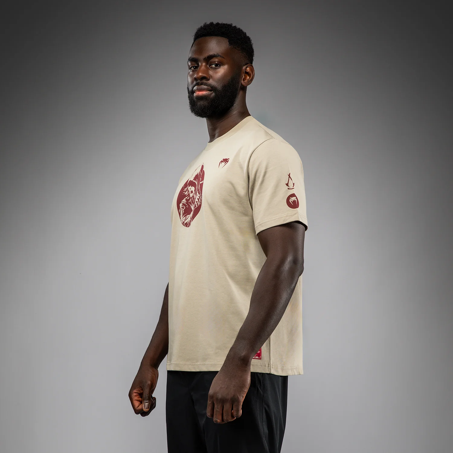 Venum x Assassin’s Creed Shadows Camiseta - Arena - Image 2