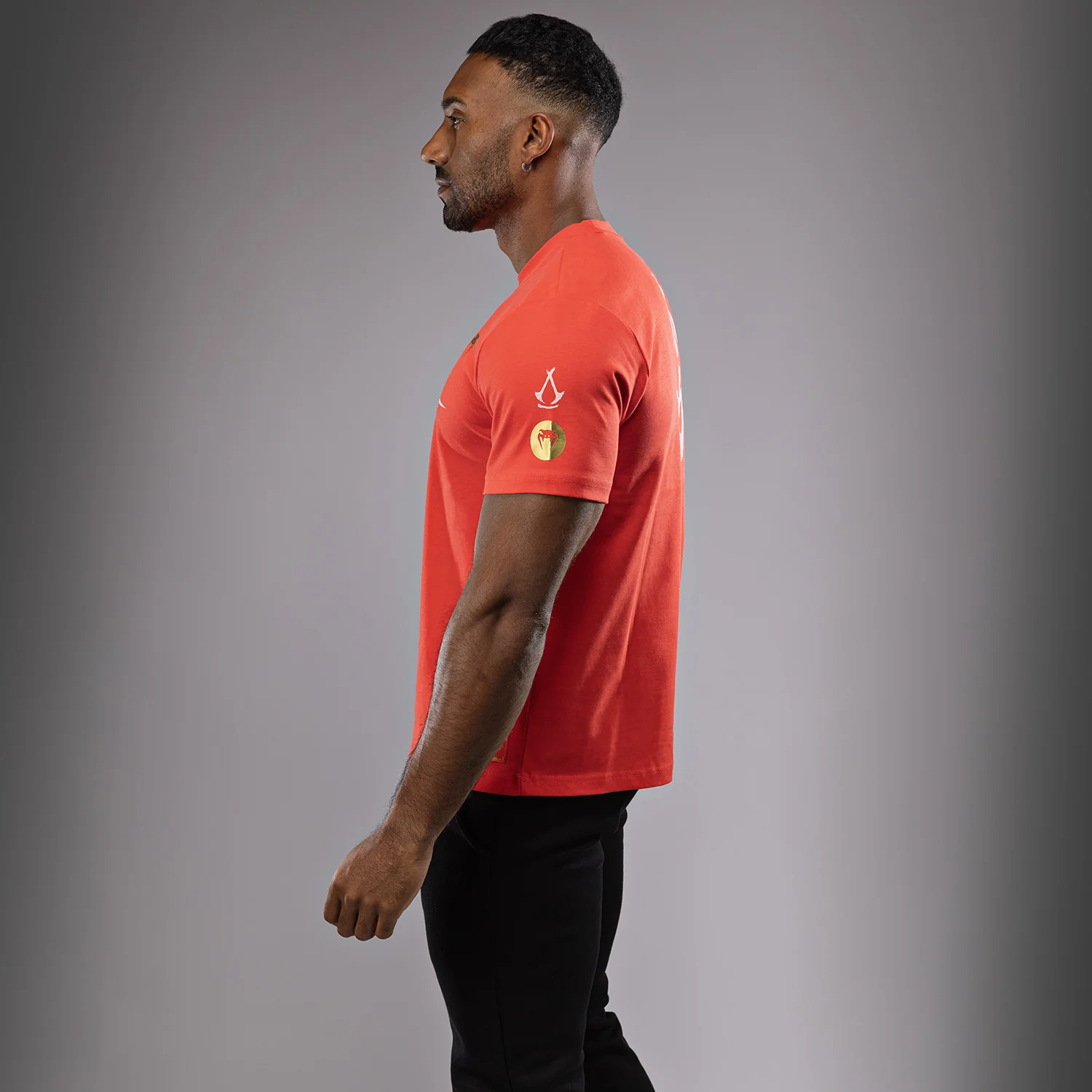 Venum x Assassin’s Creed Shadows Camiseta - Roja - Image 2