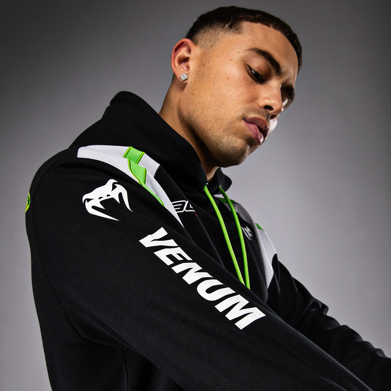 Venum x Bud Racing Sudadera con capucha para hombre - Negro/Blanco/Verde lima - Image 6