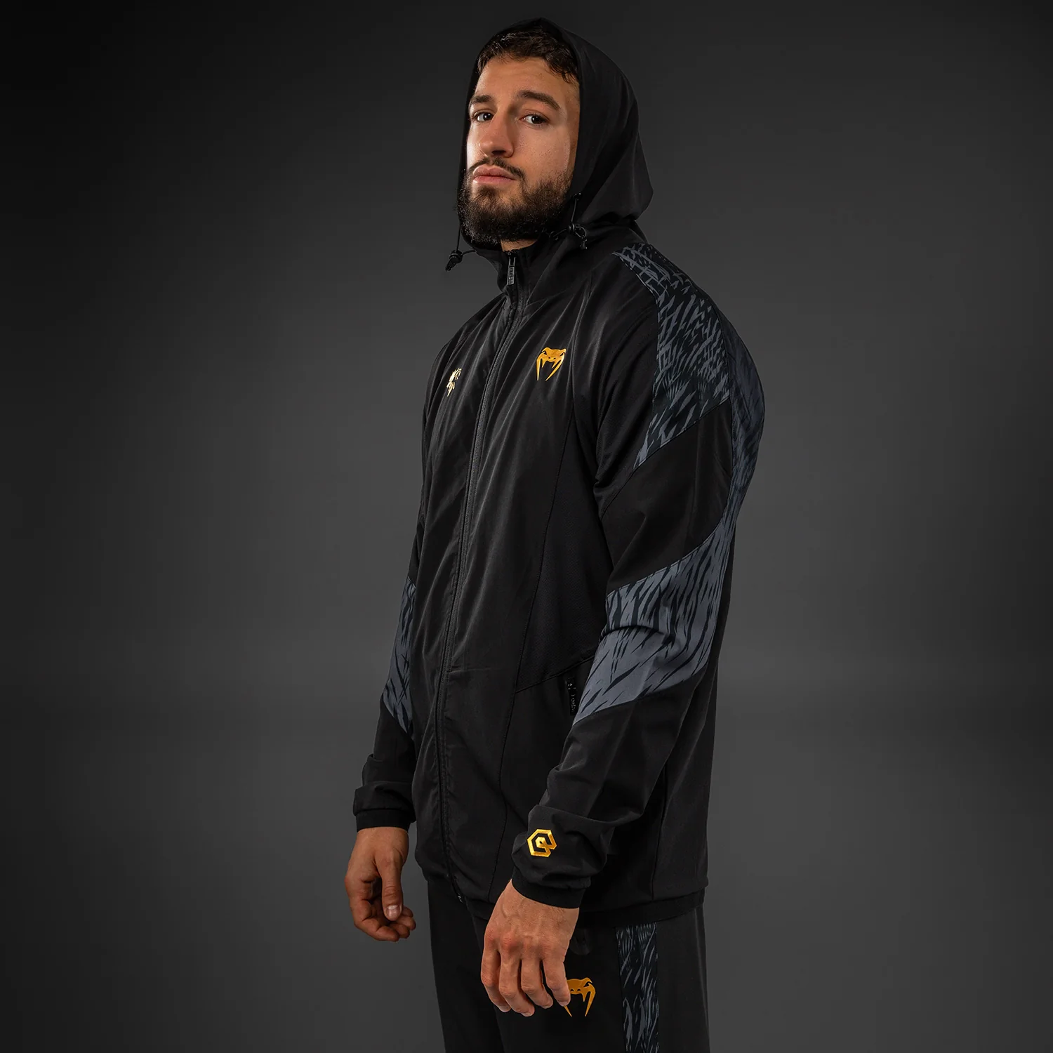 Venum x Chimaev Chaqueta Deportiva  - Negro/Gris - Image 3