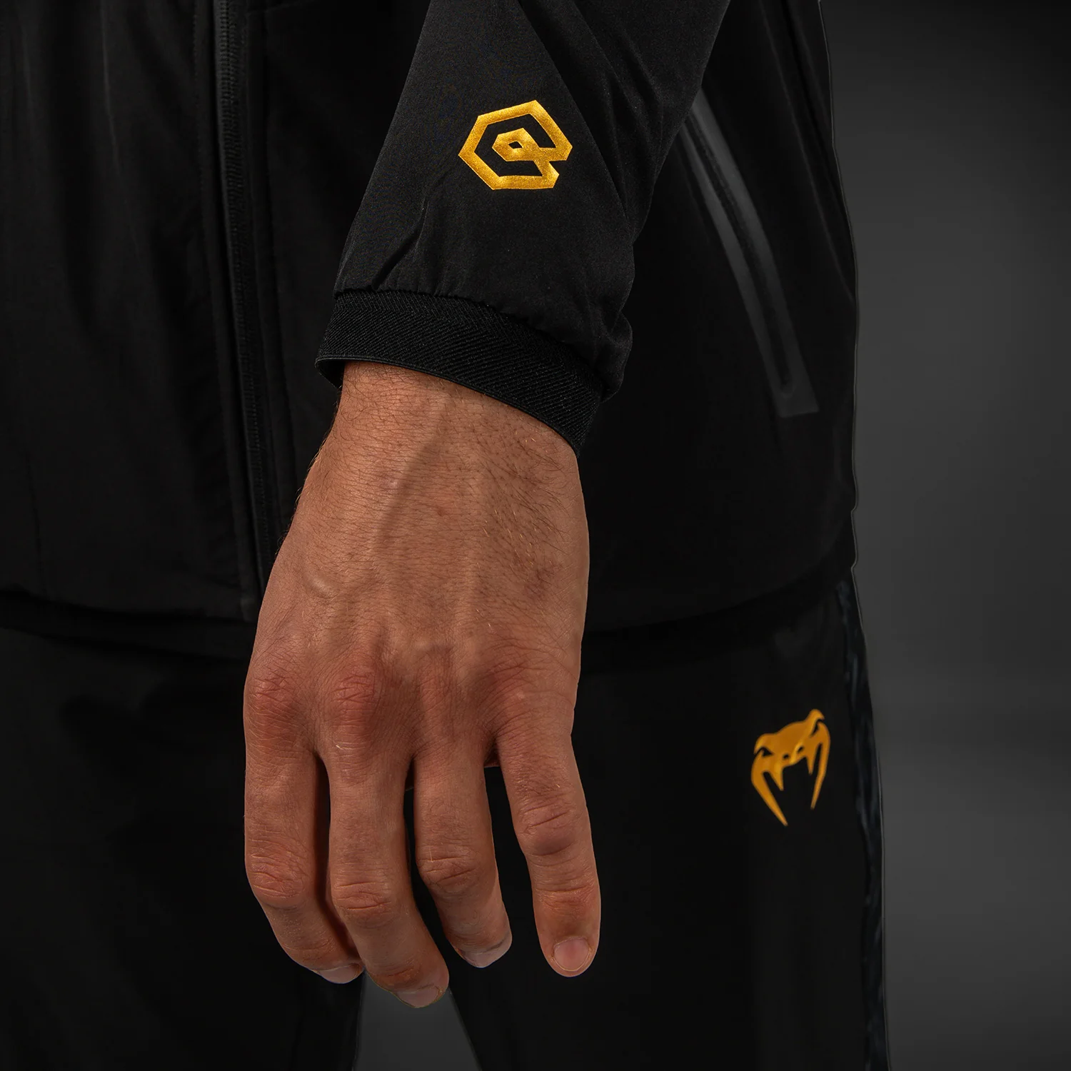 Venum x Chimaev Chaqueta Deportiva  - Negro/Gris - Image 6