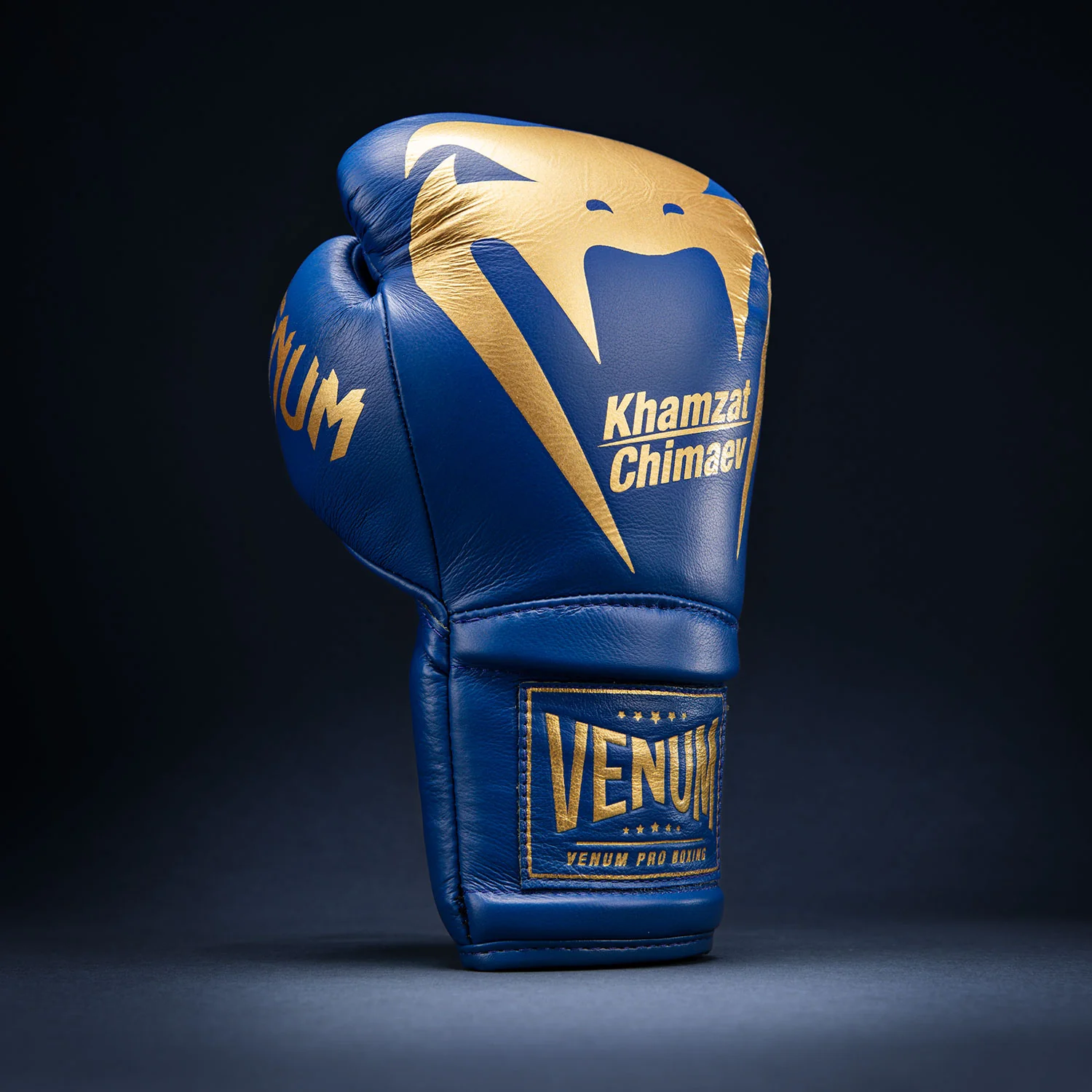 Guantes de boxeo Venum Giant 2.0 Khamzat Chimaev Pro - Azul dorado - Image 4
