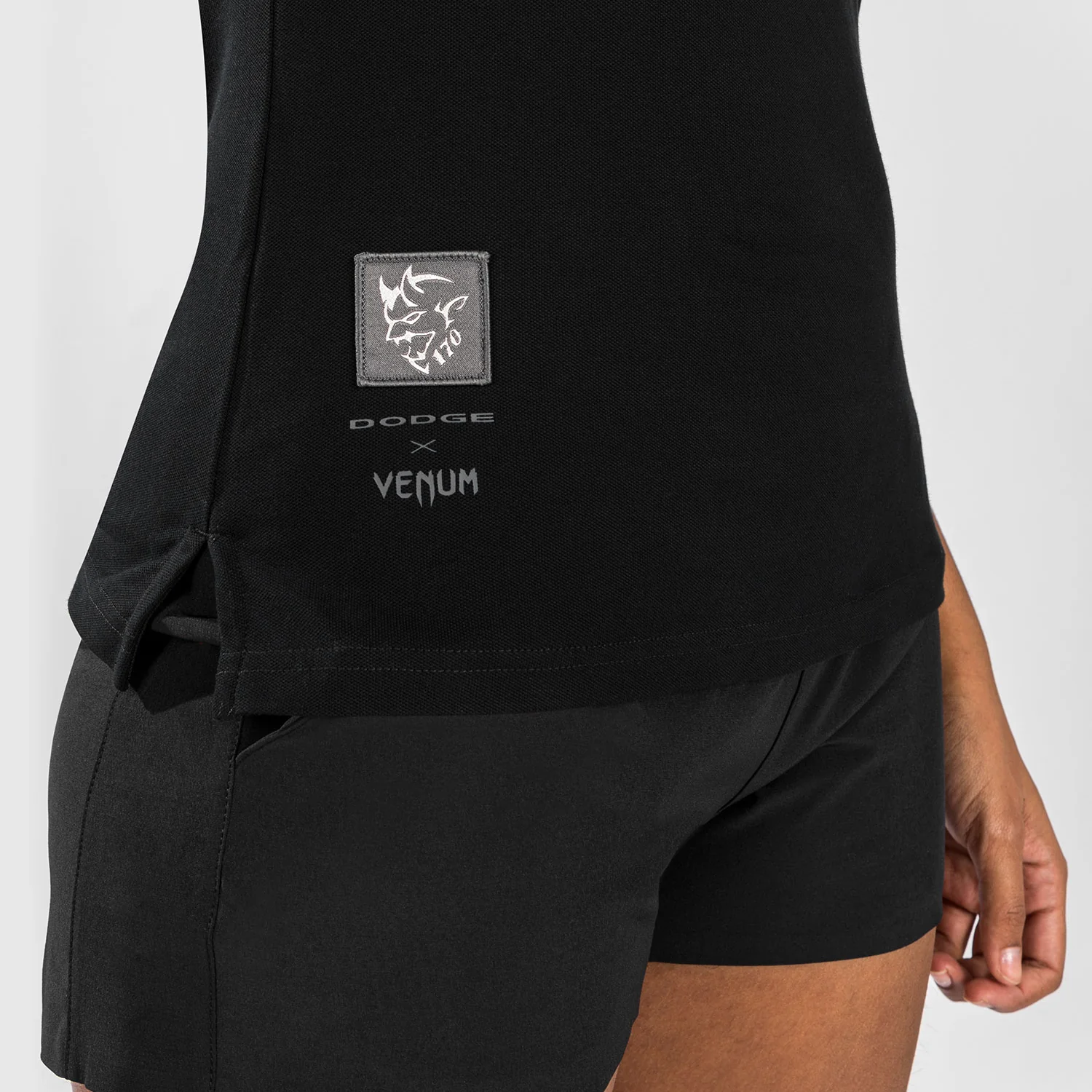 Venum x Dodge Demon 170 Polo de mujer - Negro - Image 6