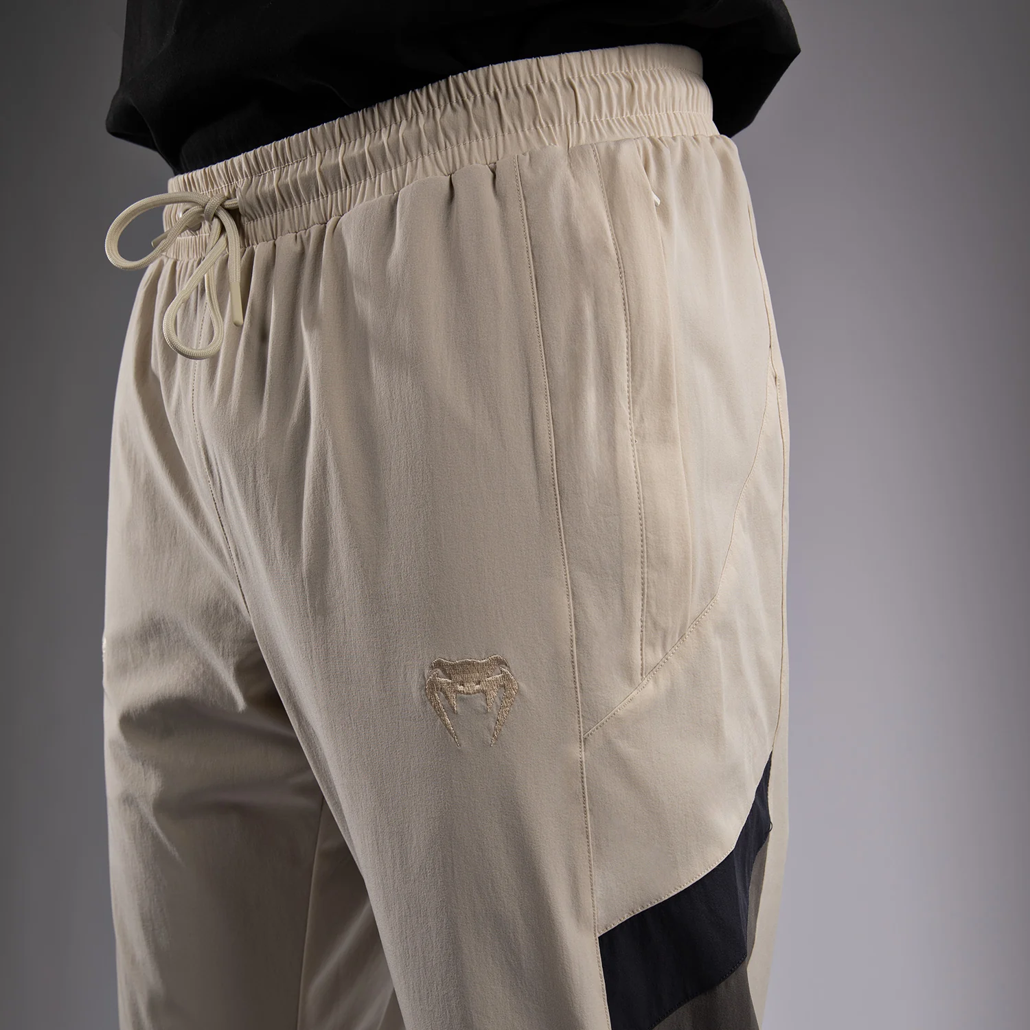 Venum x DTR Fight Attack 90 Pantalones de Chándal - Off-White - Image 5