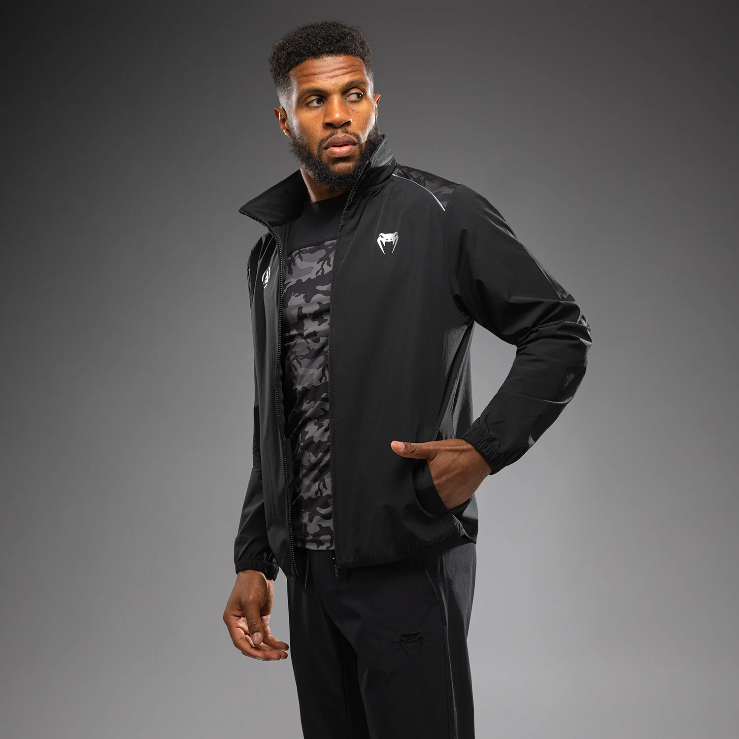 Venum x Polaris Chaqueta de Pista - Negro/Gris Tormenta - Image 4