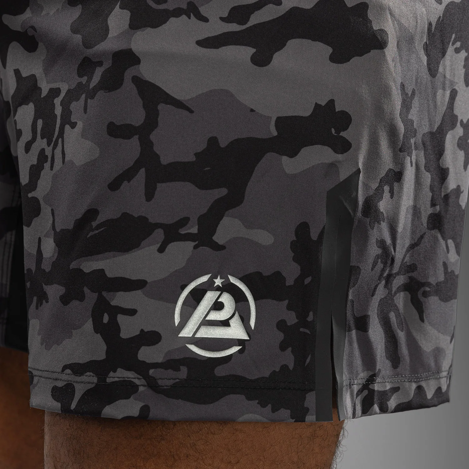Venum x Polaris Pantalones de Lucha - Negro/Gris Tormenta - Image 7