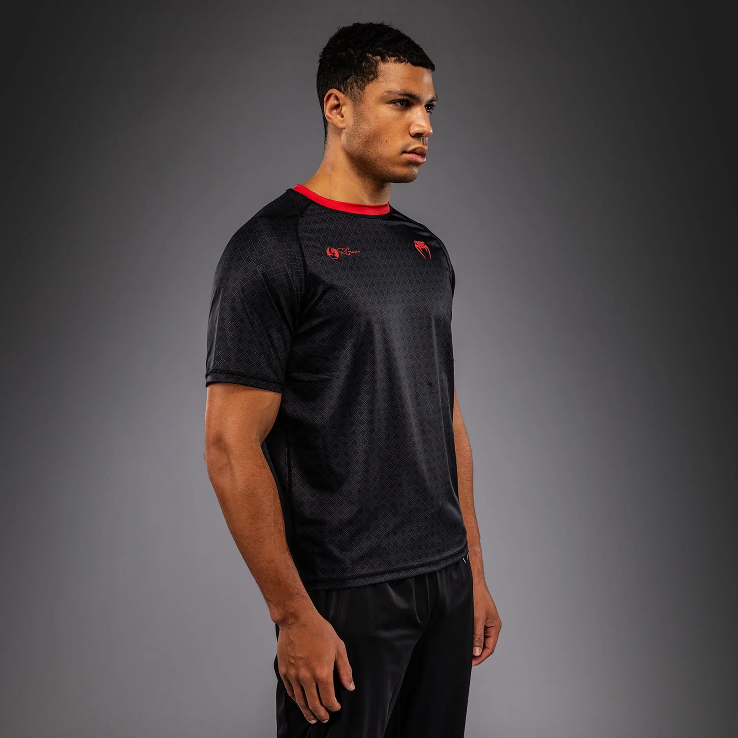 Venum x Roger Gracie Signature Camiseta Dry Tech - Negro/Rojo - Image 2