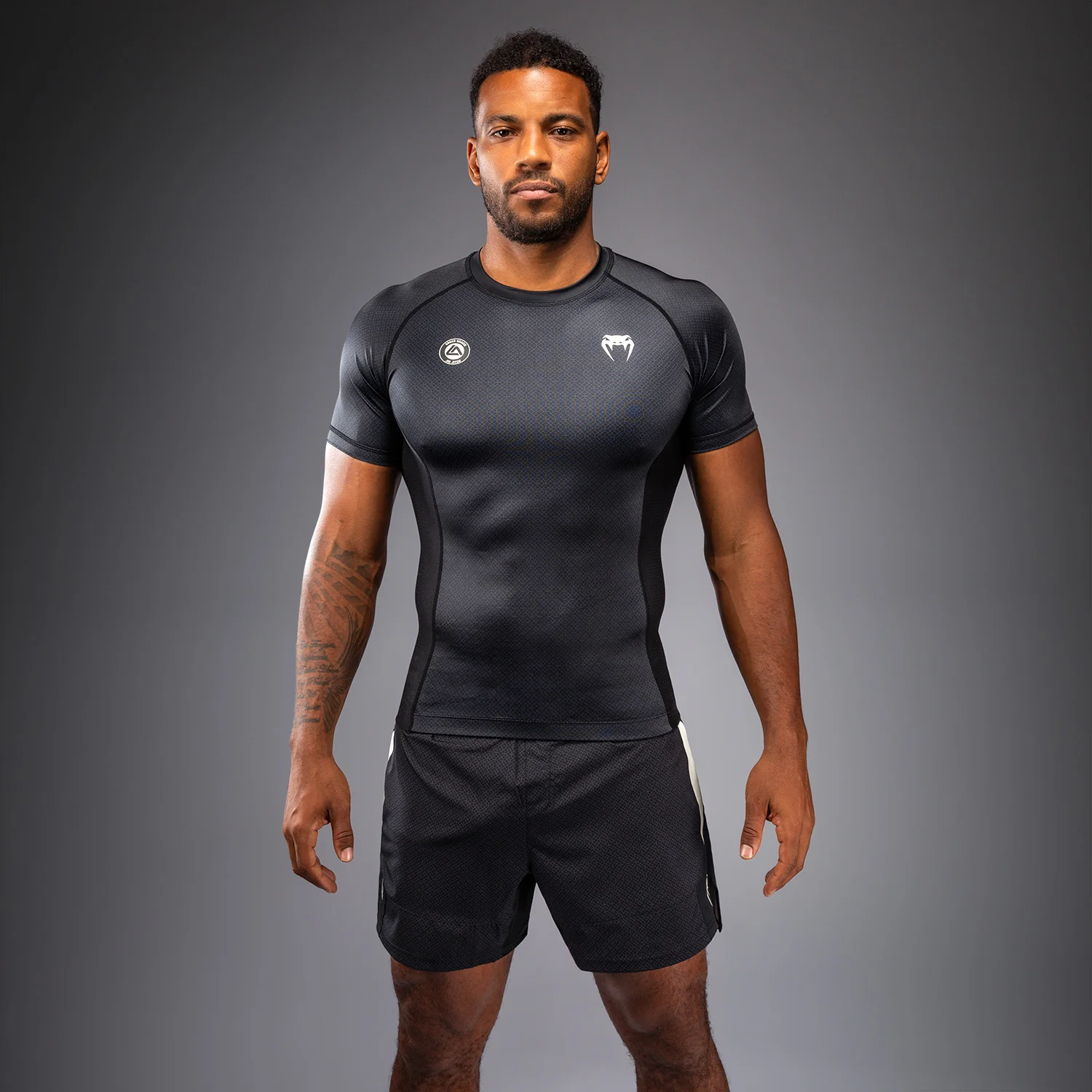 Venum x Roger Gracie Academy Rashguard Manga Corta - Negro
