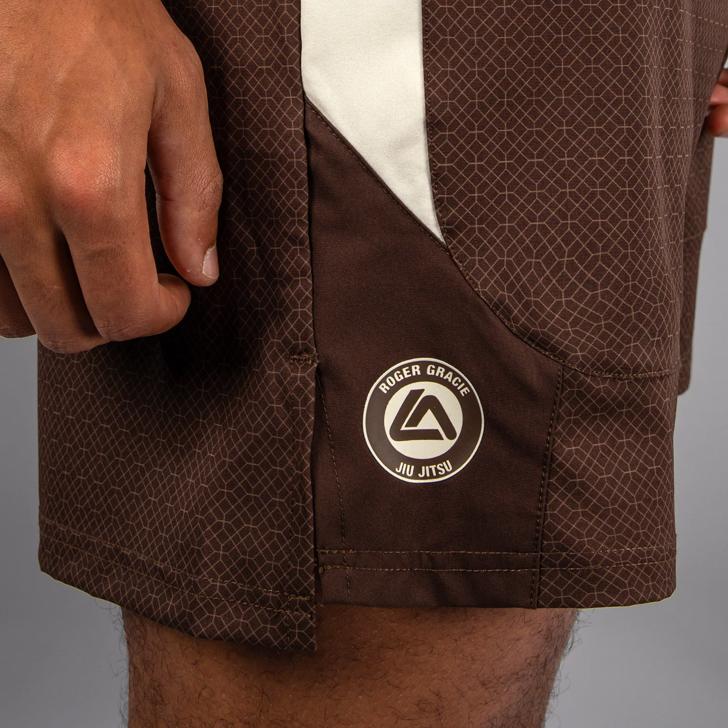 Venum x Roger Gracie Academy Short de Combate - Marrón Oscuro - Image 5