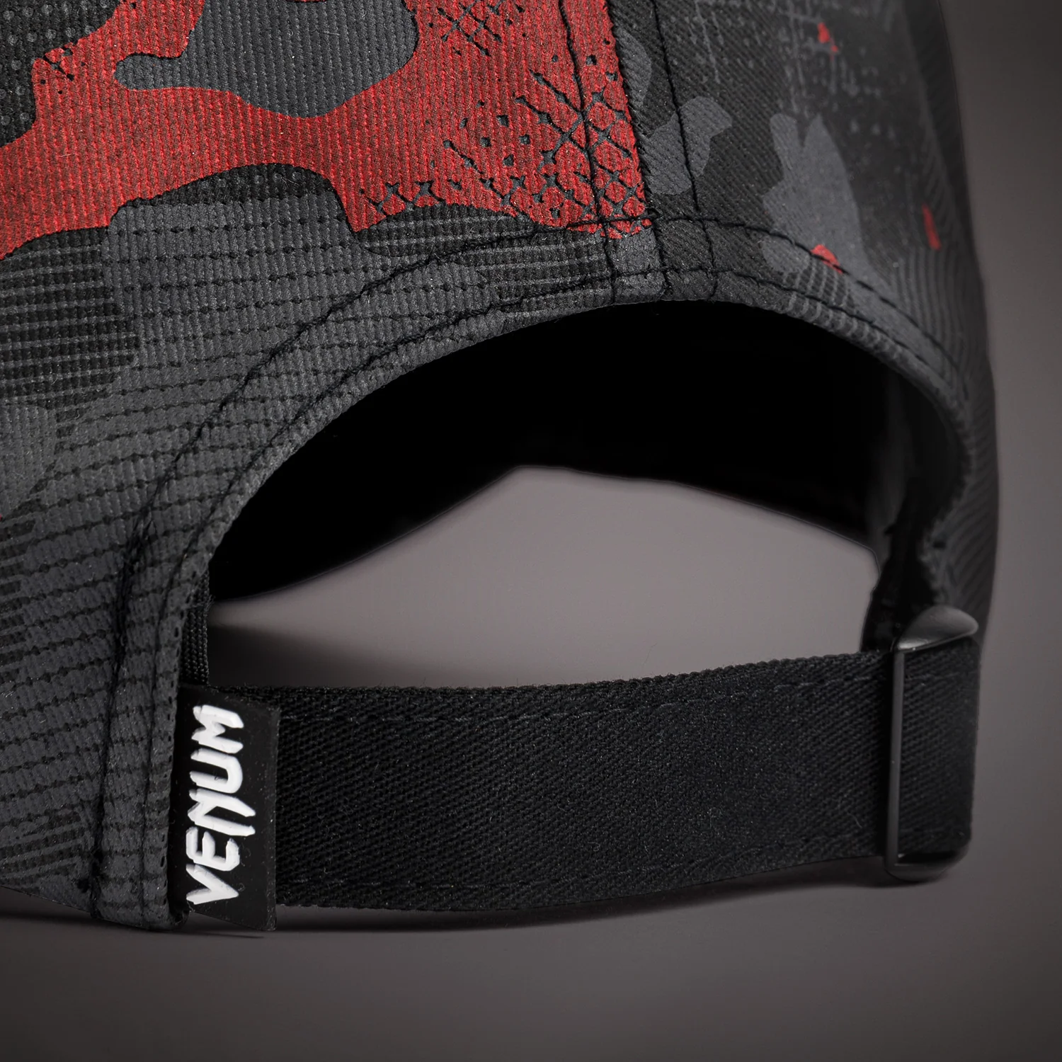 Venum x Sophia Rose Gorra Deportiva - Urban Red Camo - Image 5