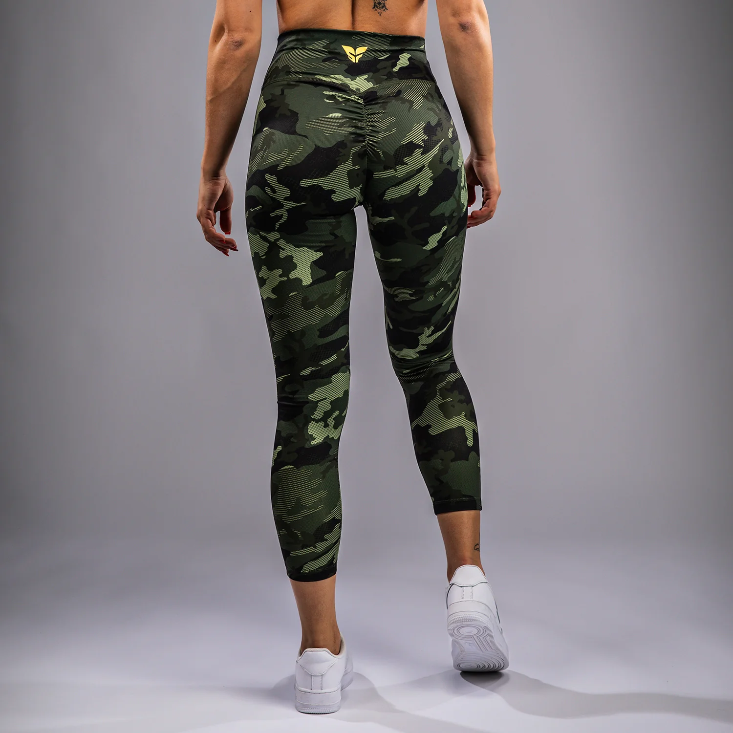 Venum x Sophia Rose Leggings 7/8 para Mujer - Camuflaje Forestal - Image 5
