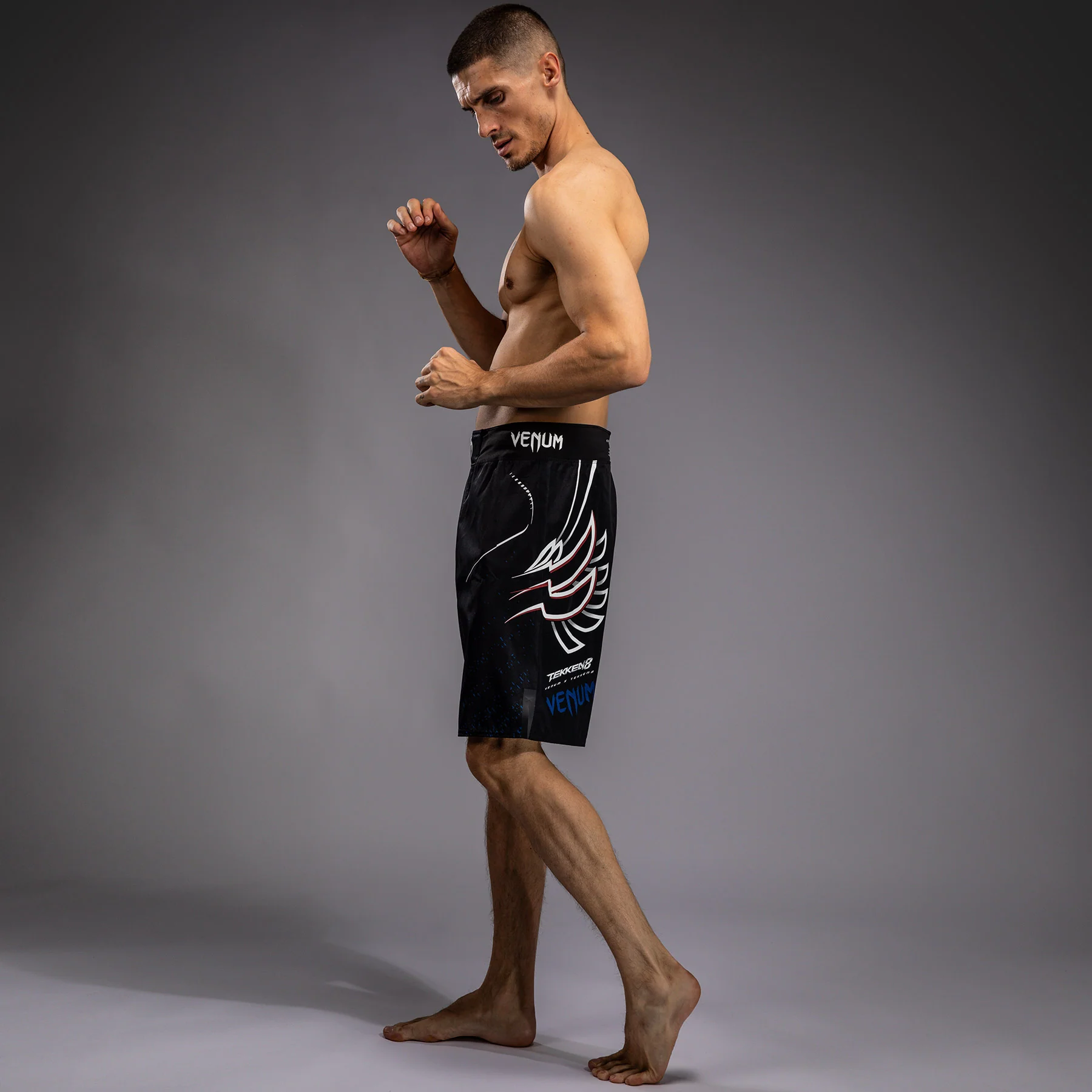 Venum x TEKKEN 8 - Jin Kazama Pantalones de Lucha - Azul/Negro/Blanco - Image 3