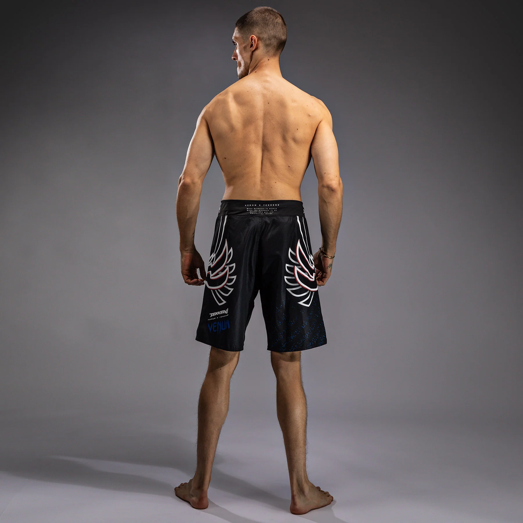 Venum x TEKKEN 8 - Jin Kazama Pantalones de Lucha - Azul/Negro/Blanco - Image 4