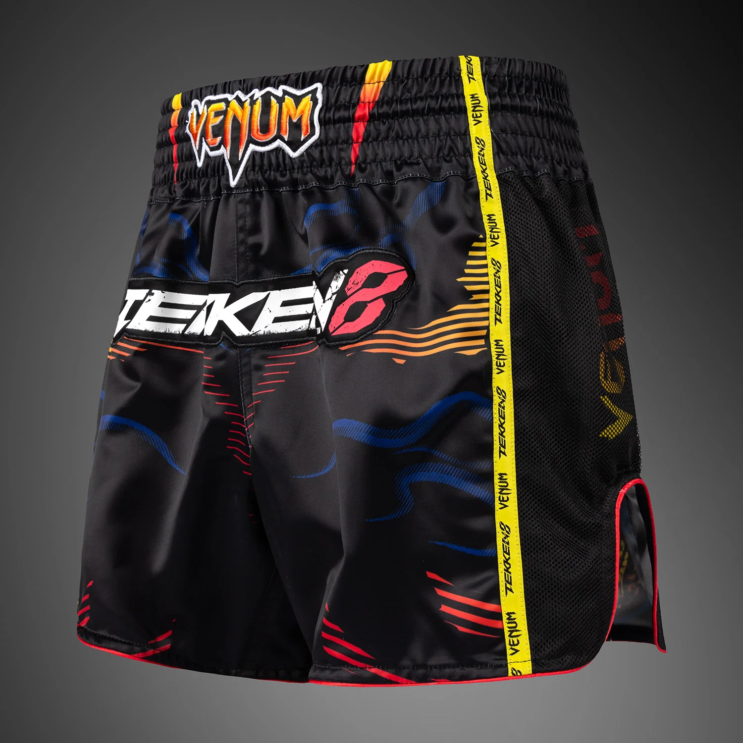 Venum x TEKKEN 8 Short de Muay Thai Yoshimitsu - Negro/Naranja - Image 2