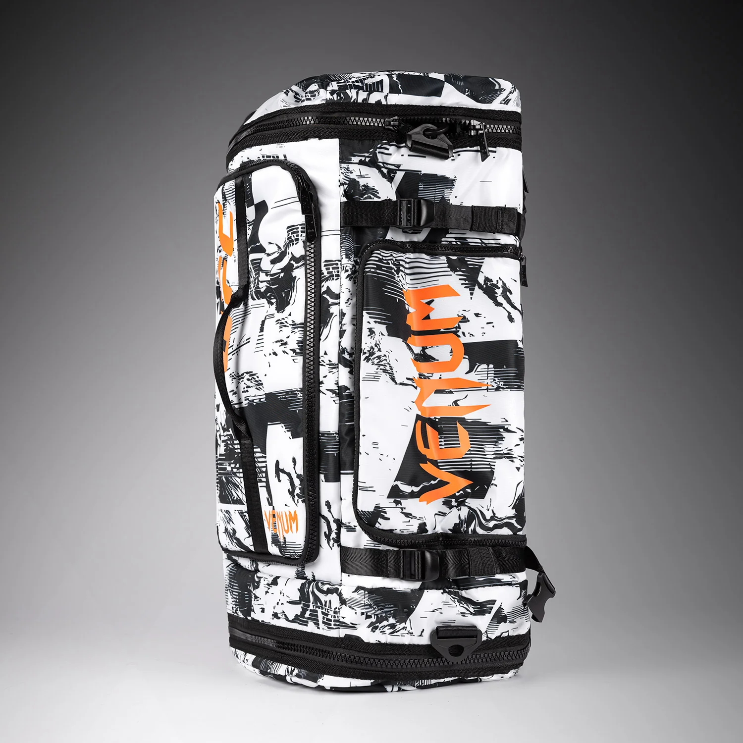 UFC Zenith by Venum Authentic Fight Week Bolsa de deporte - Blanca (48L) - Image 2