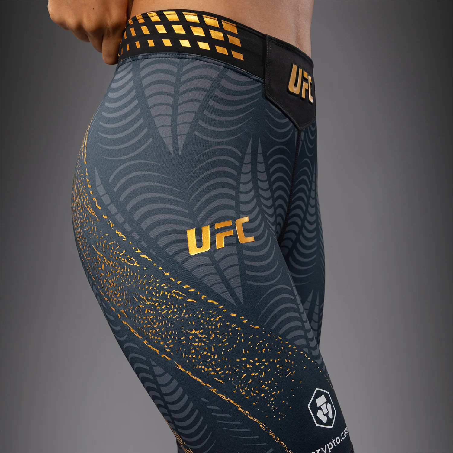 UFC Zenith by Venum Authentic Fight Night Short Vale Tudo ajuste largo Mujer Personalizado - Champion - Image 7