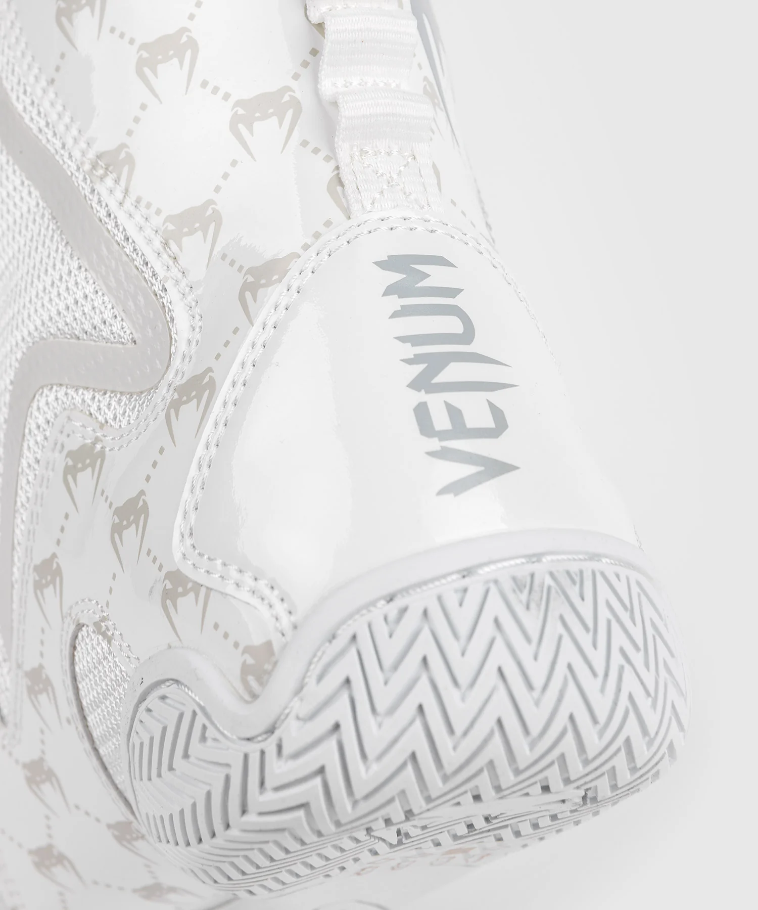 Zapatos de Boxeo Venum Elite Evo Monogram - Blanco/Blanco Hueso - Image 8